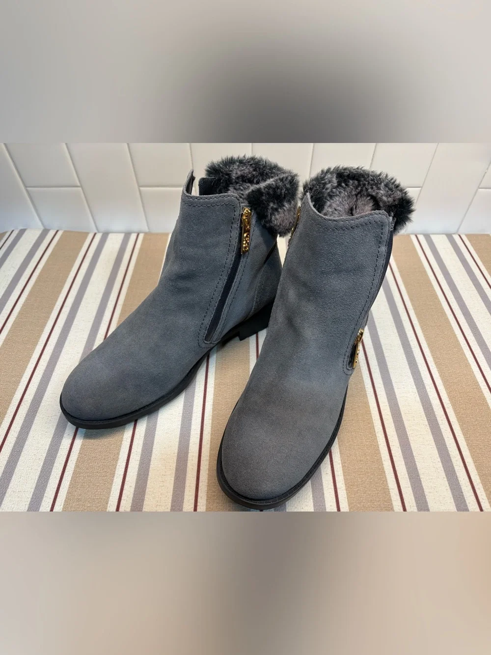 Cole Haan Quinney Waterproof Grey Bootie Leather Suede Women Size 8B W04745